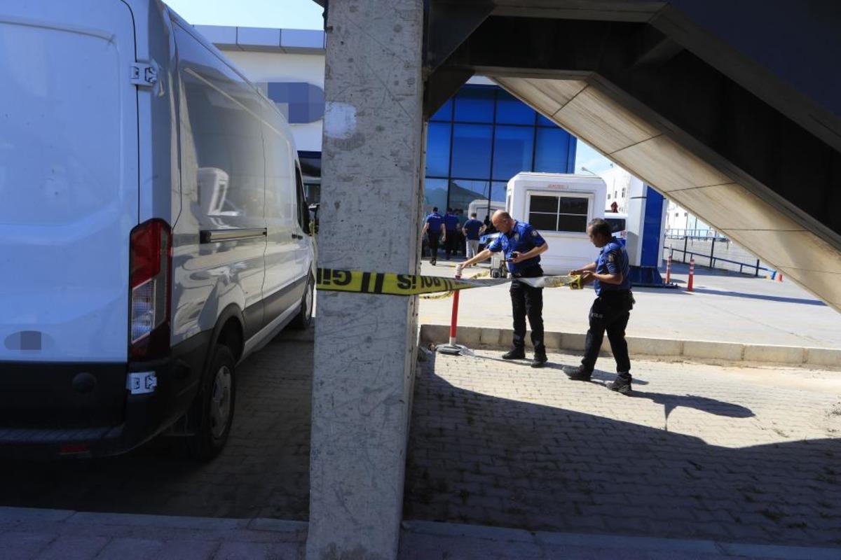 Otokoç yetkili servisine silahlı saldırıda 2 tutuklama, 1 ev hapsi 3