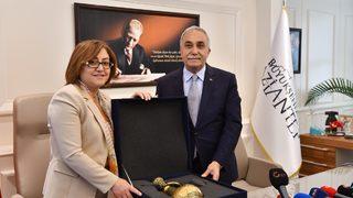 Stokçuluk yaptırmayız