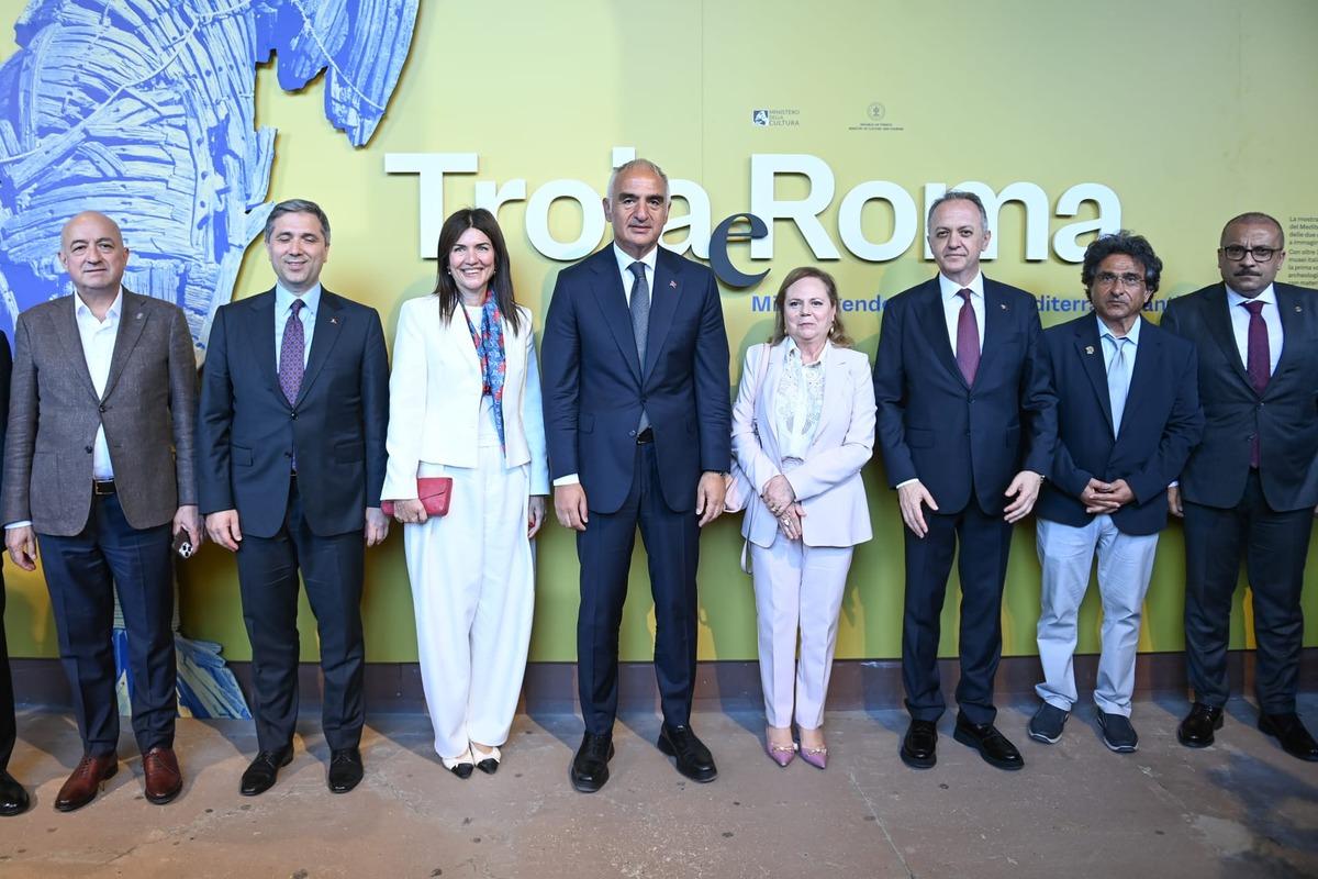 İtalya K&uuml;lt&uuml;r Bakanı Giuli: &ldquo;T&uuml;rkiye k&uuml;resel bir referans noktasıdır&rdquo; 7