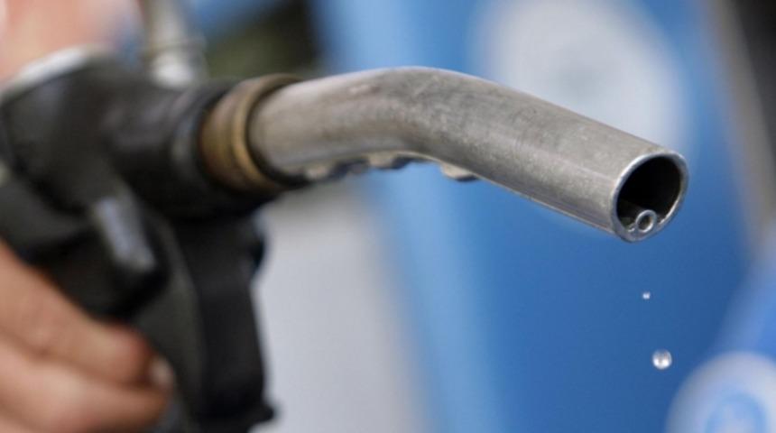 Petrol yılın zirvesine yakın, paladyum rekor kırdı