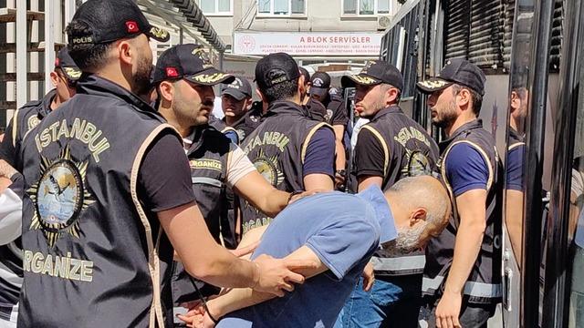113 adrese eş zamanlı baskın! Barış Boyun suç örgütüne yeni darbe: 45 kişi adliyeye sevk edildi 2