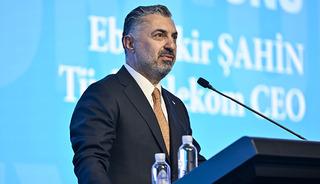 T&uuml;rk Telekom CEO'su Ebubekir Şahin "D&Uuml;NYA Dijital D&ouml;n&uuml;ş&uuml;m Zirvesi 2026"da konuştu: