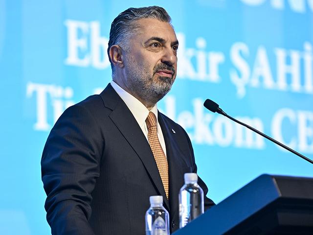 T&uuml;rk Telekom CEO'su Ebubekir Şahin: '5G'ye başarılı bir şekilde ge&ccedil;iş yaptık'