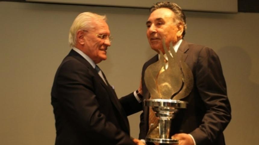 Doğan Medya'da devir-teslim tamamlandı! İşte Erdoğan Demirören'in ilk mesajı