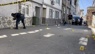 Bursa&rsquo;da sokak ortasında kurşun yağmuruna tutulan şahıs ağır yaralandı