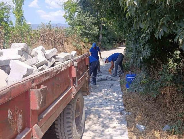 Bozdoğan Belediyesi’nden, Yazıkent’te parke taşı çalışması 2