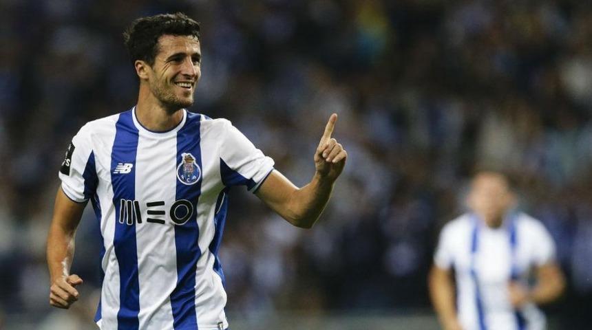 Fenerbah&ccedil;e Skrtel'in yerine Ivan Marcano'yu d&uuml;ş&uuml;n&uuml;yor