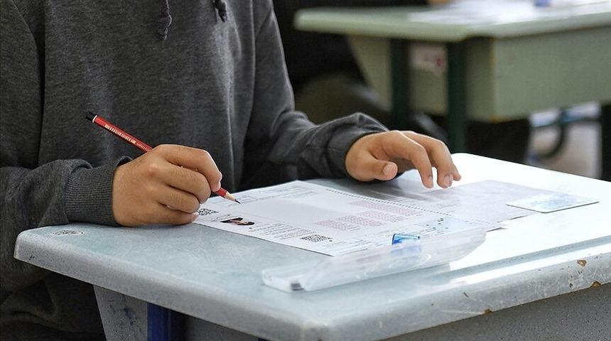 İstanbul'da yarın yapılacak LGS sınavı &ouml;ncesi hazırlıklar tamamlandı