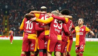 Galatasaray'dan orta sahaya 45 milyon Euro'luk b&uuml;t&ccedil;e! D&uuml;nya yıldızı geliyor