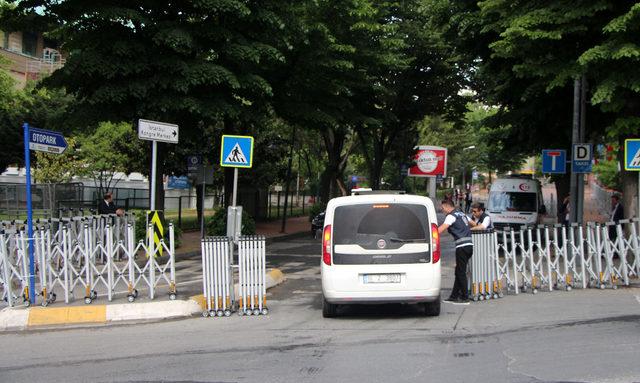 İstanbul'da bazı yollar trafiğe kapatıldı