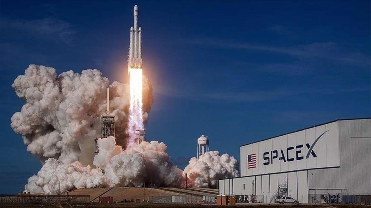 SpaceX halka arz edildi! Suudi Aramco yu geride bırakan Elon Musk d&uuml;nyanın ilk trilyoneri oldu 1