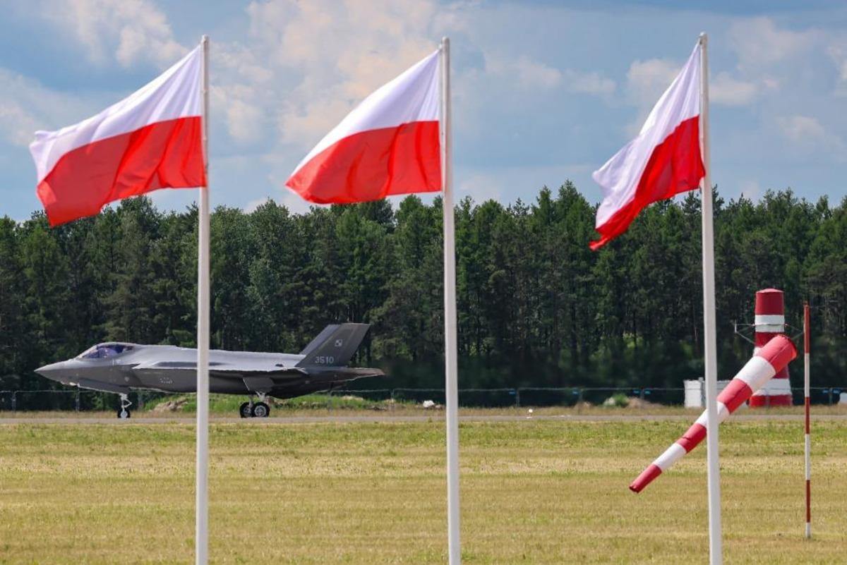 Polonya nın F-35 savaş u&ccedil;akları ilk u&ccedil;uşlarını ger&ccedil;ekleştirdi 1