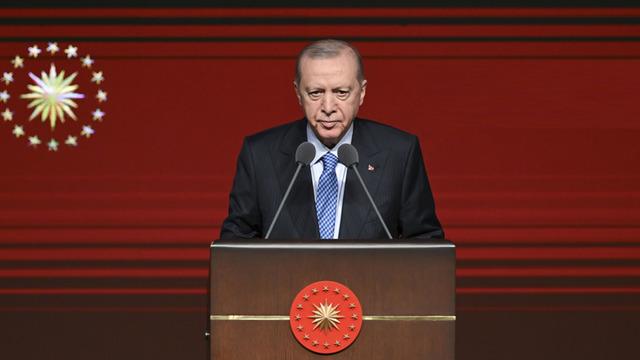Cumhurbaşkanı Erdoğan, LGS sınavına girecek öğrencilere başarılar diledi