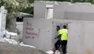 Iğdır&rsquo;da iki trafik polisinin bir kişiyi darbettiği iddiası