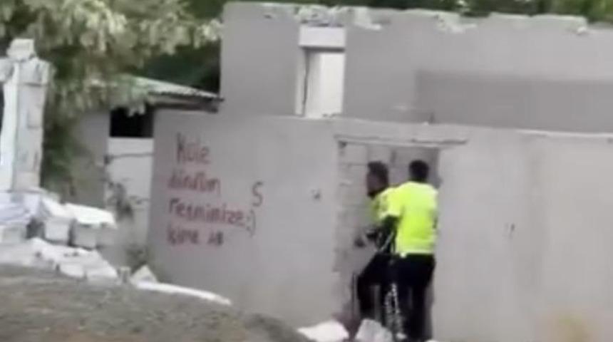 Iğdır&rsquo;da iki trafik polisinin bir kişiyi darbettiği iddiası: G&ouml;r&uuml;nt&uuml; g&uuml;ndem oldu