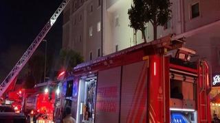 Küçükçekmece'de kız yurdunda çıkan yangın söndürüldü; öğrenciler tahliye edildi