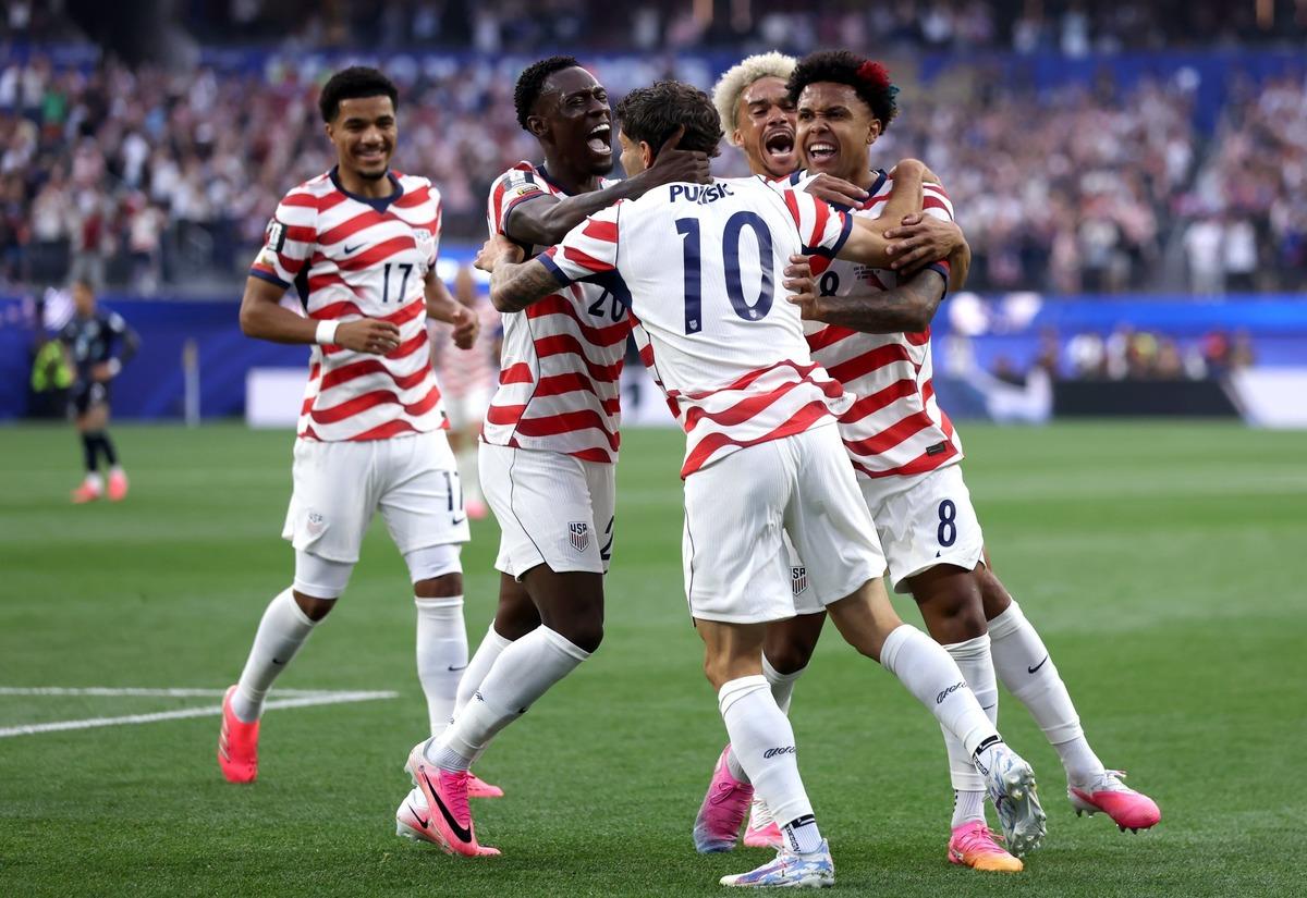 ABD den Paraguay a farklı tarife! Pulisic ve Balogun coştu 2