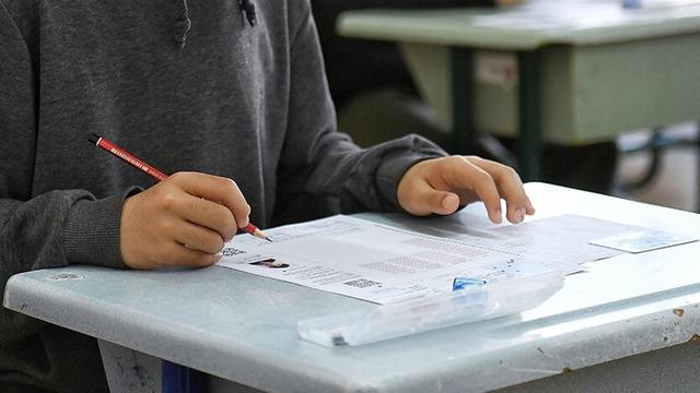 Milyonlar nefesini tuttu: LGS saat kaçta başlıyor, kaçta bitiyor? LGS oturum süreleri açıklandı