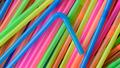 Plastik pipet kullanmay�n �a�r�s� yap�ld�!