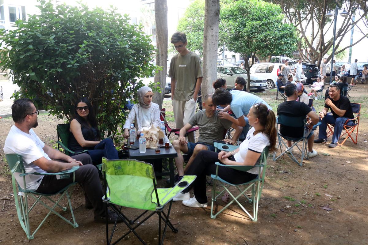 LGS bekleyişi devam ediyor: Kimi dua etti, kimi piknik yaptı 2