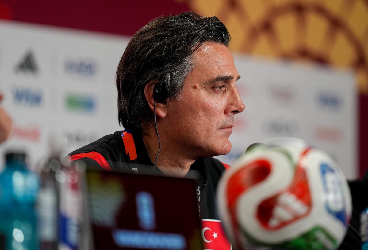 Herkes Aykut Kocaman beklerken ters köşe! "Tekrar yazıyorum! Montella olacak" 3