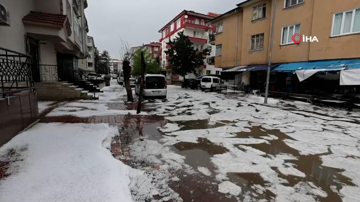 Başkent Ankara da Süper hücre esareti! Yollar beyaza büründü 5