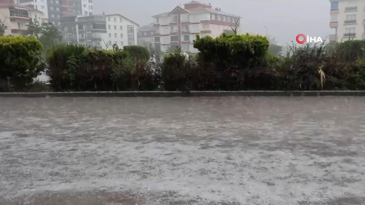 Başkent Ankara da Süper hücre esareti! Yollar beyaza büründü 6