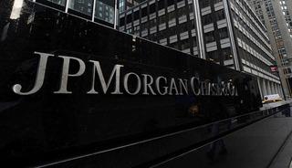 JP Morgan altın fiyatları i&ccedil;in yıl sonu hedefini değiştirdi