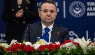 Bakan G&uuml;rlek'ten AP'nin 'yaptırım' iddiasına &ccedil;ok sert yanıt