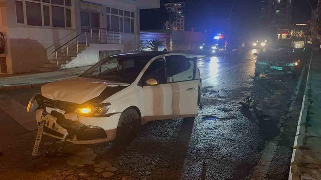 Elazığ’da zincirleme trafik kazası: 3 yaralı