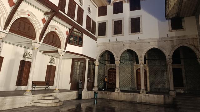 380 yıl yüz binlerce insanın evi oldu! Gece ziyaretine açılıyor