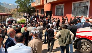 Son dakika | Damattan katliam! Kayınpederinin evini basıp 4 kişiyi &ouml;ld&uuml;rd&uuml;