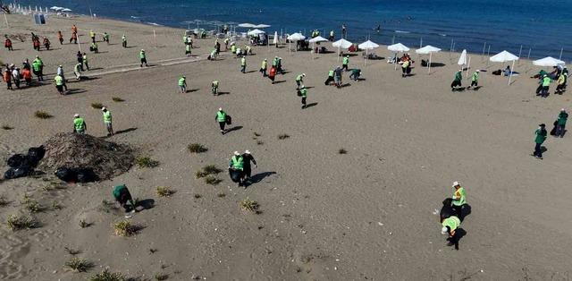 Mersin’de sahiller çevre haftasında temizlendi 2