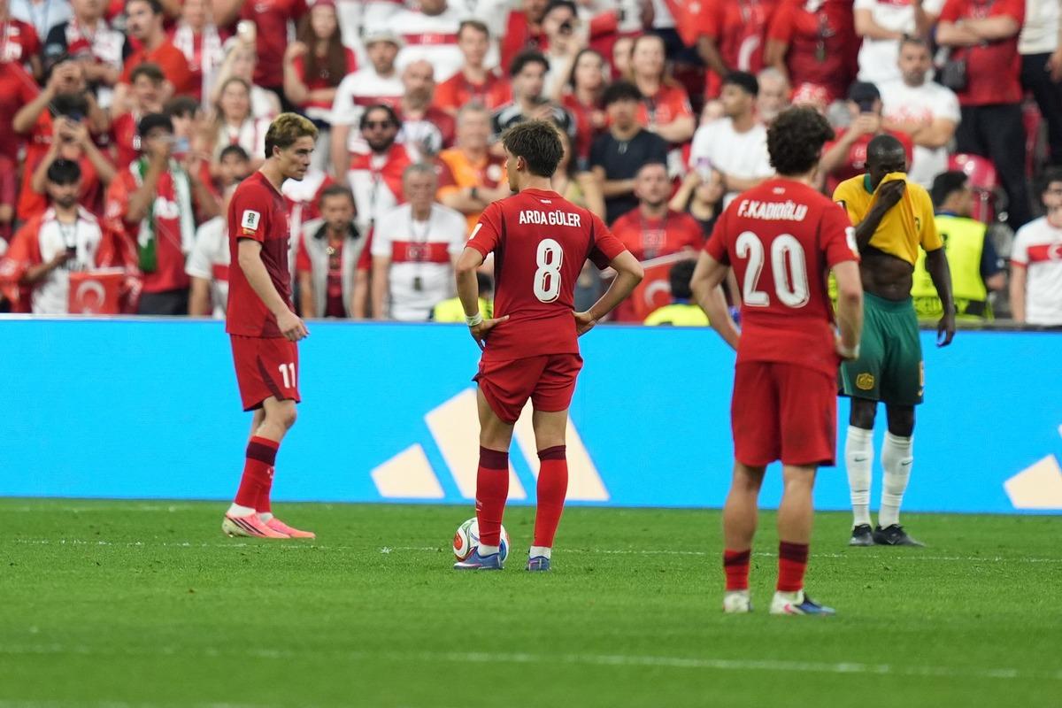 Eski Galatasaraylı Kewell dan T&uuml;rkiye ye g&ouml;nderme! 2