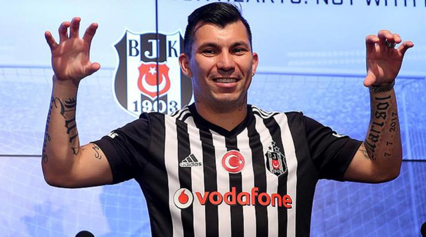 Beşiktaş'ın transferde Medel planı