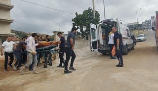Asans&ouml;r boşluğuna d&uuml;şen m&uuml;teahhit yaralandı