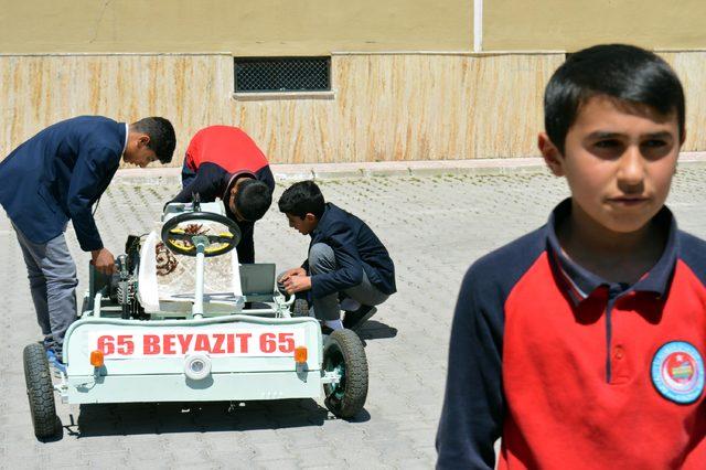 8'inci sınıf öğrencisi, Go-kart aracı yaptı