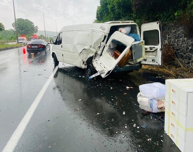 Ordu’da 3 aracın karıştığı kazada 6 kişi yaralandı 1