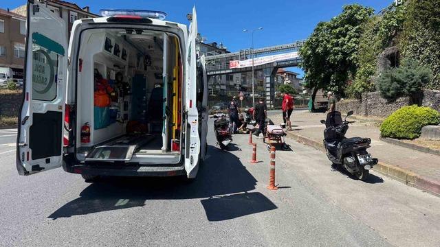 Alaplı&rsquo;da motosiklet kazası: 1 kişi yaralandı 4