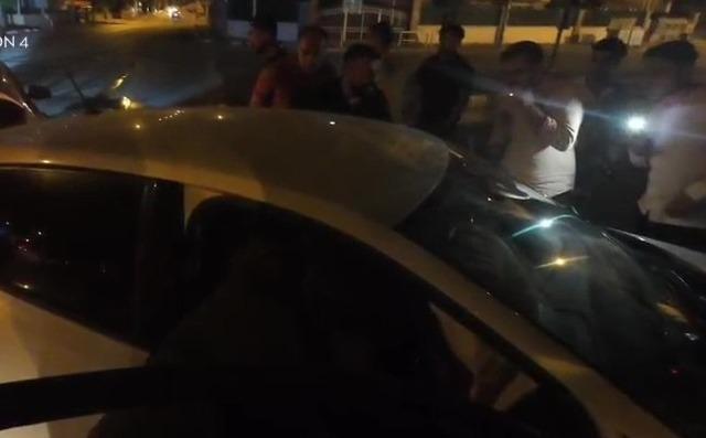 Antalya’da otomobiller kavşakta çarpıştı: 2 yaralı 2