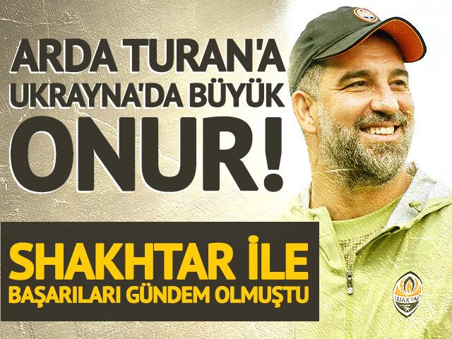Arda Turan'a Ukrayna'da b&uuml;y&uuml;k onur! Yılın teknik direkt&ouml;r&uuml; se&ccedil;ildi