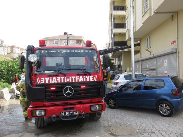 Maltepe'de yangın paniği