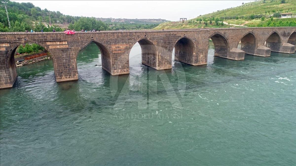 Şırnak ta serinlemek için Dicle Nehri ne giren kişi boğuldu 1