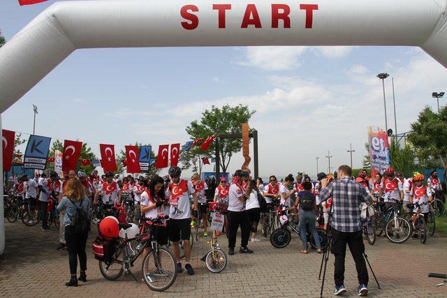 Kadıköy’de 19 Mayıs etkinlikleri bisiklet turu ile başladı