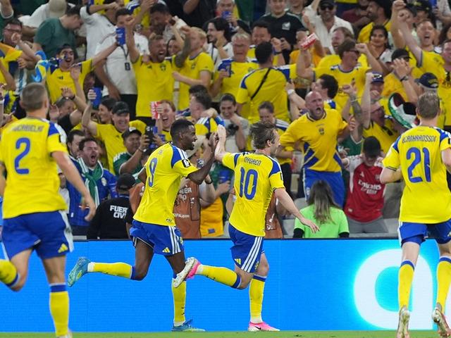 İsve&ccedil;'ten D&uuml;nya Kupası'na gol şov! Tunus'u farklı ge&ccedil;tiler