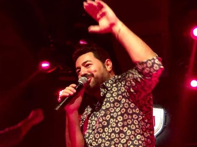 &Uuml;nl&uuml; şarkıcının zor anları... T&uuml;m otel boşaltıldı 