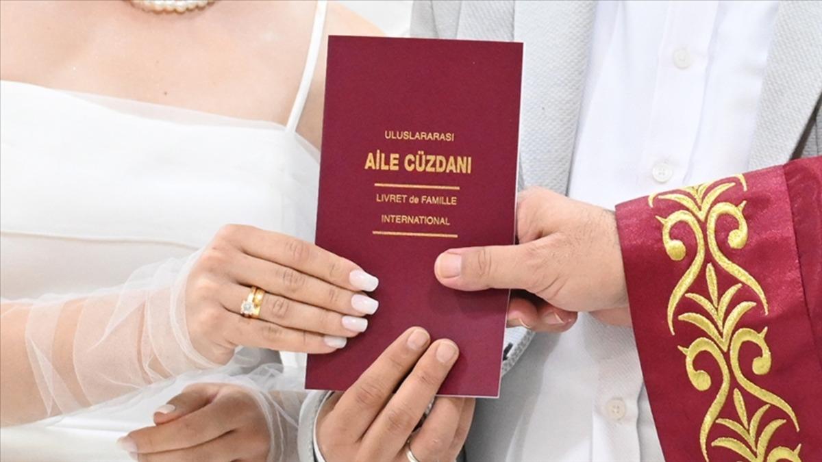 6500 TL ye d&uuml;ğ&uuml;nlerde yeni uygulama: Kiralık nikah memuru 5