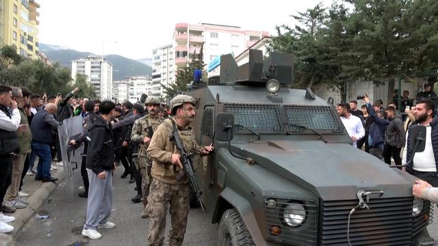 Tam 32 kez! Okulda 10 kişiyi öldüren saldırganla ilgili ilkokul detayı 3