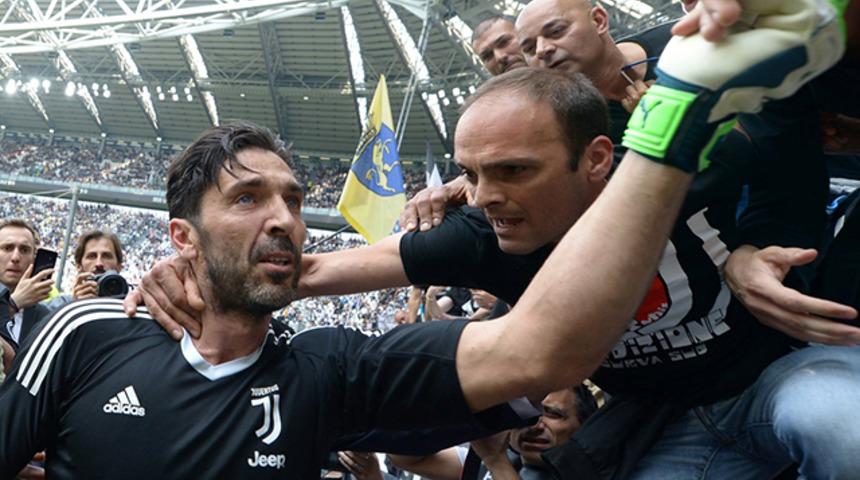 Gianluigi Buffon, Juventus ile son ma&ccedil;ına &ccedil;ıktı! Duygusal veda...
