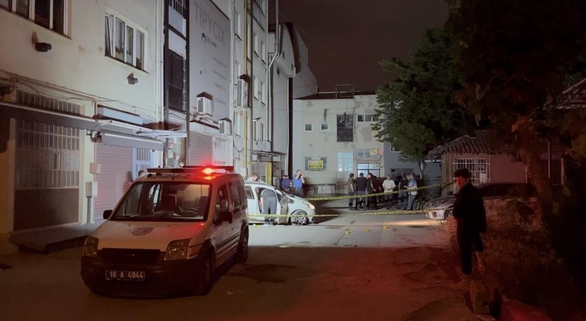 Yer: Bursa... Dur ihtarına uymadı kilometrelerce kaçtı! Yakalanacağını anlayınca kafasına sıktı 5